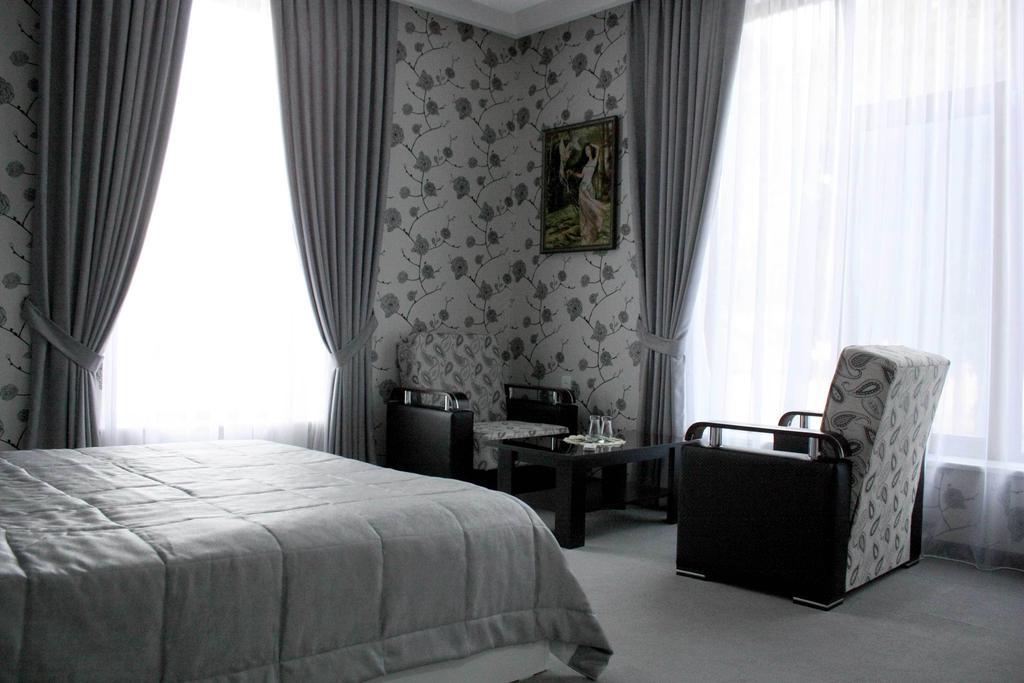 Titanik Hotel Баку Экстерьер фото